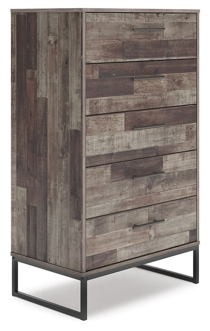 Neilsville - Black / Gray - Five Drawer Chest - Hornell Furniture Outlet
