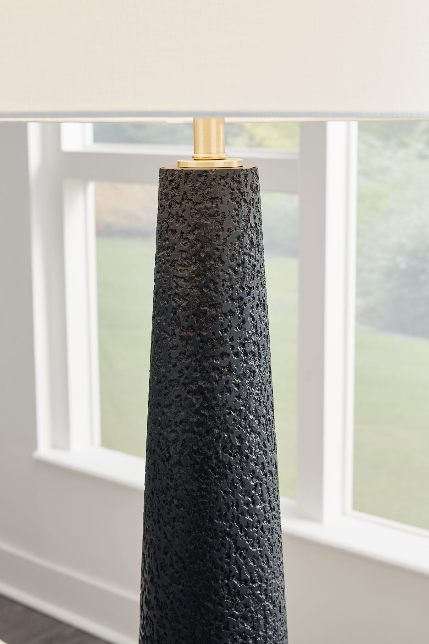 Hallburg - Black - Poly Floor Lamp - Hornell Furniture Outlet