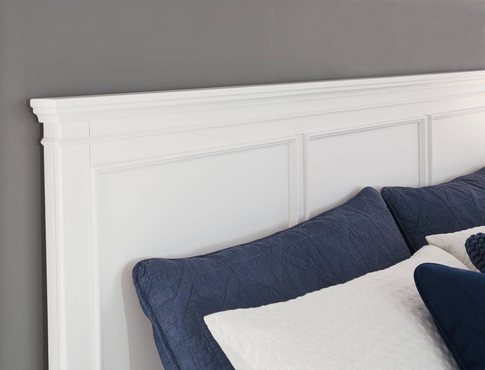 Fortman - Panel Bed - Hornell Furniture Outlet