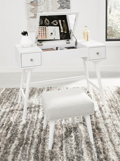 Thadamere - Vanity Stool - Hornell Furniture Outlet