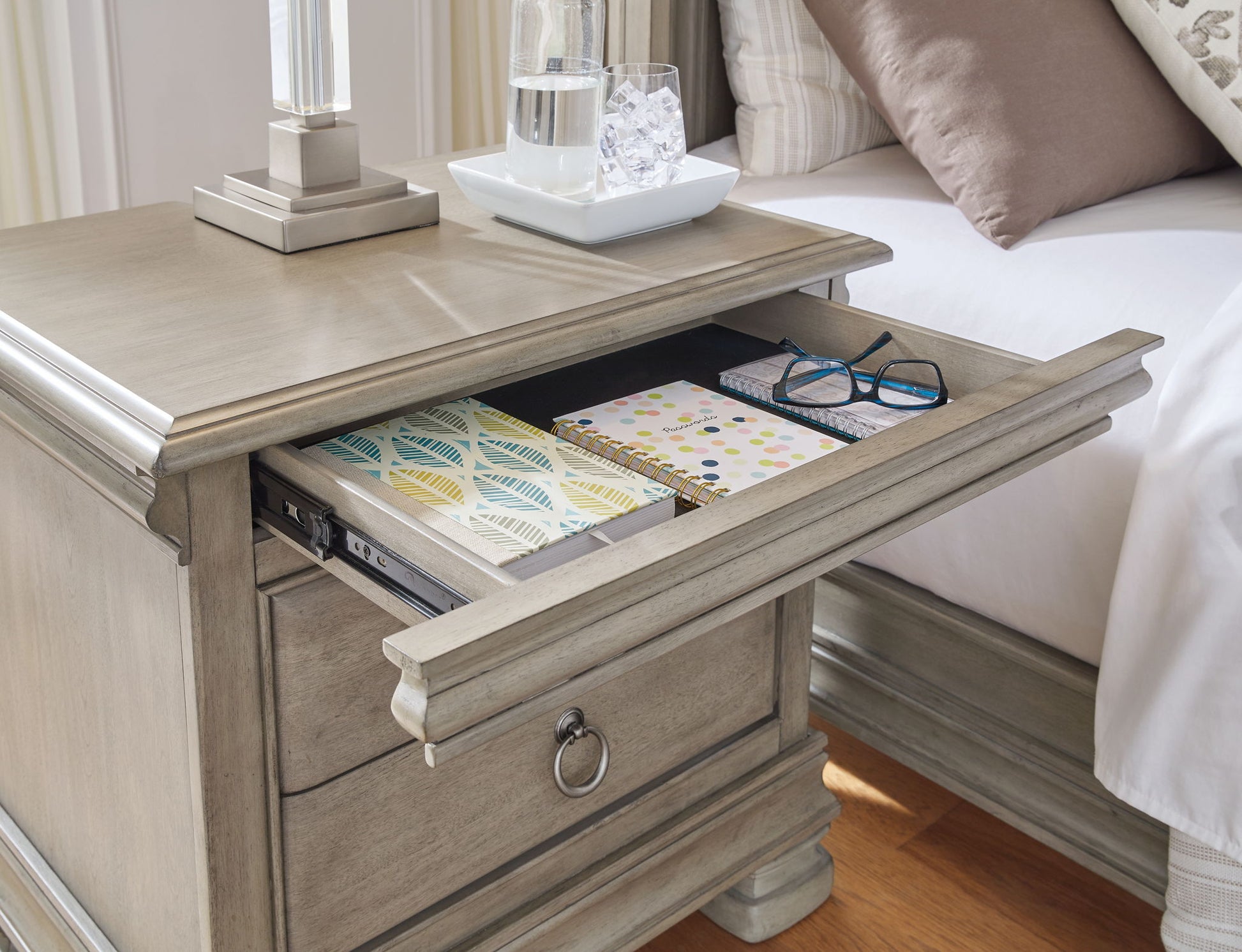 Lexorne - Gray - Three Drawer Night Stand - Hornell Furniture Outlet