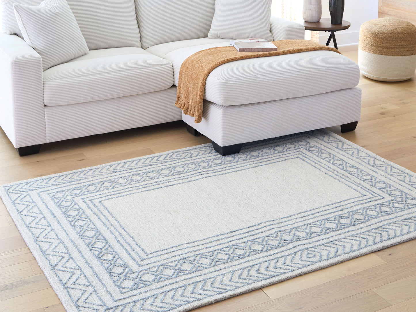 Azelhurst - Rug - Hornell Furniture Outlet