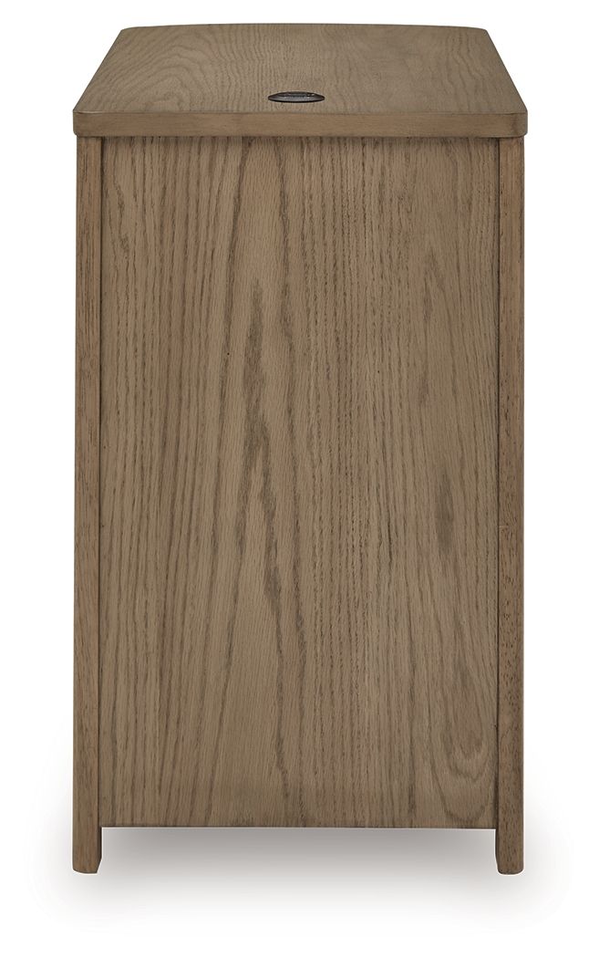 Camdill - Chair Side End Table - Hornell Furniture Outlet