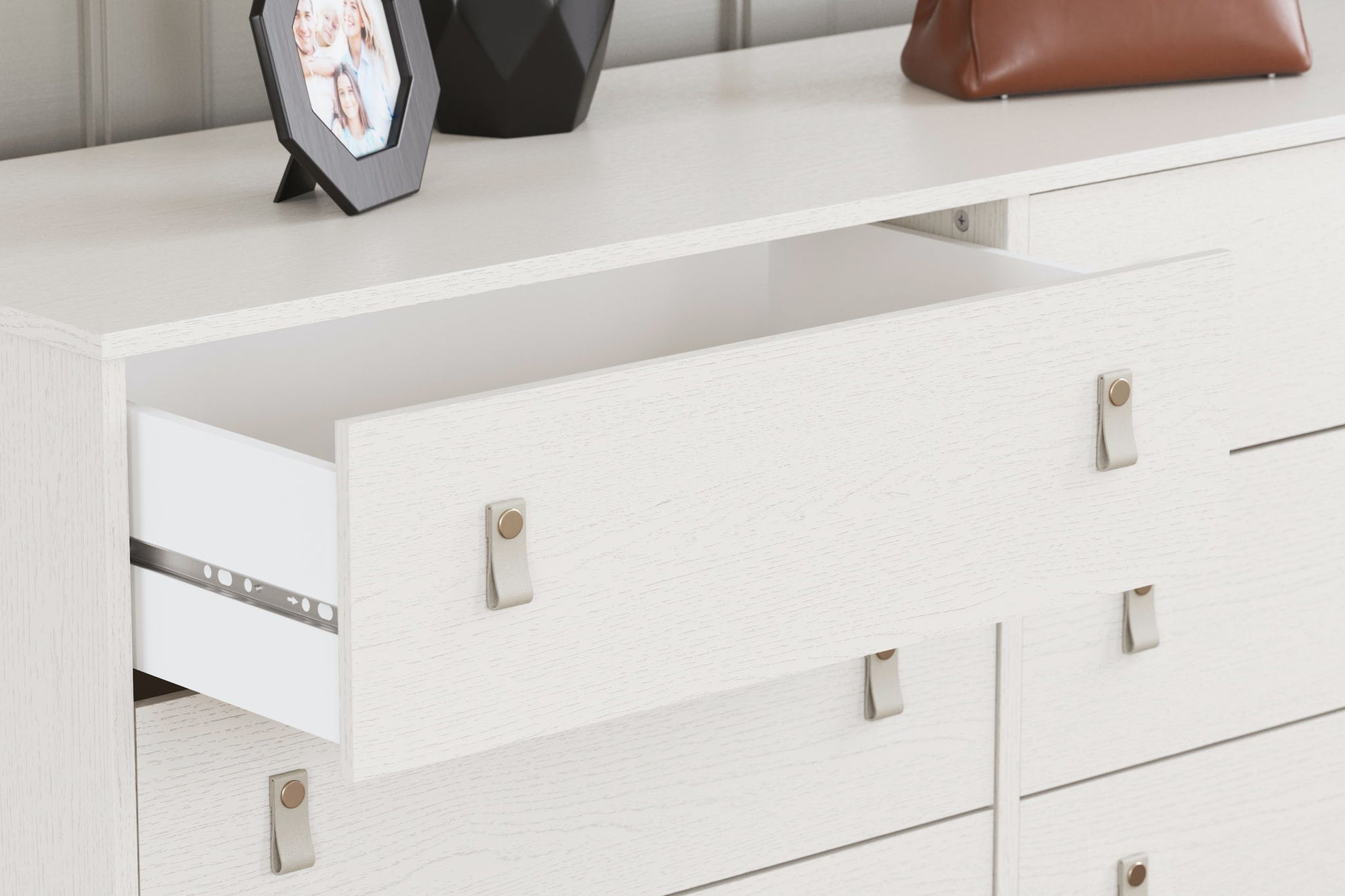 Aprilyn - Dresser - Hornell Furniture Outlet