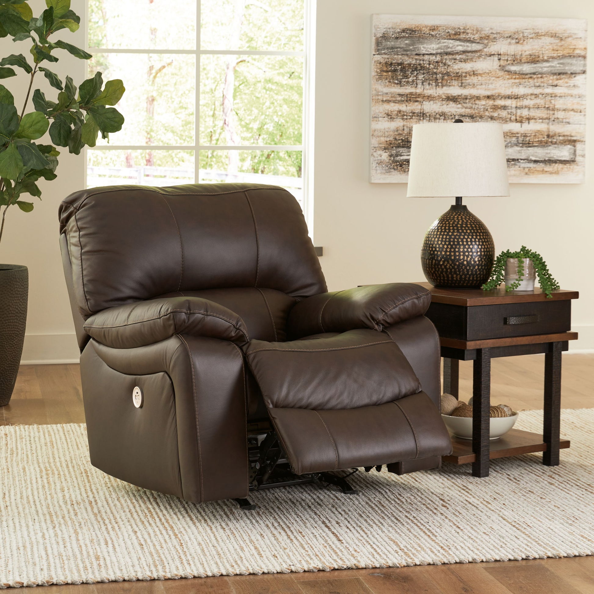 Leesworth - Rocker Recliner - Hornell Furniture Outlet