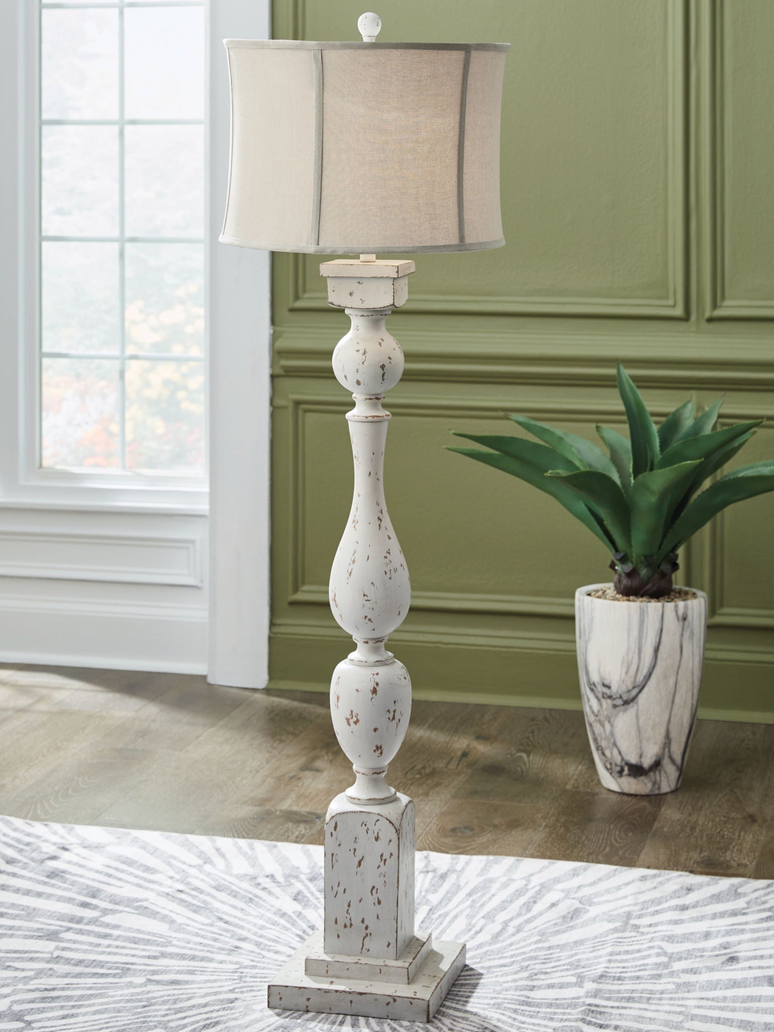Madsbrook - Poly Lamp - Hornell Furniture Outlet