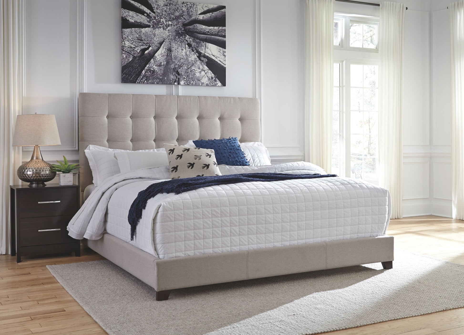 Dolante - Upholstered Bed - Hornell Furniture Outlet