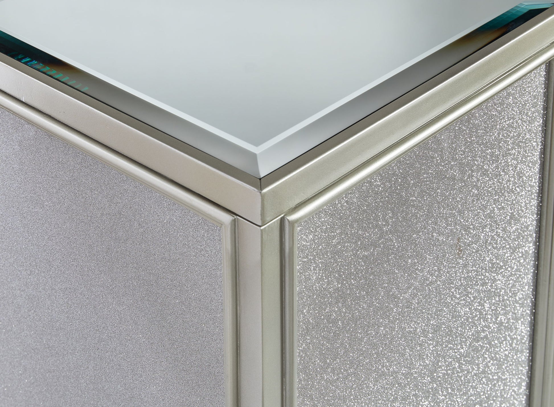 Traleena - Silver Finish - Nesting End Tables (Set of 2) - Hornell Furniture Outlet