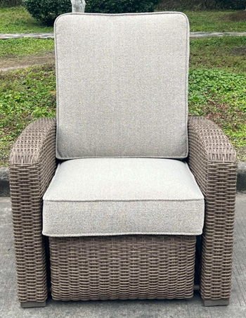 Laguna Heights - Beige - Recliner - Hornell Furniture Outlet