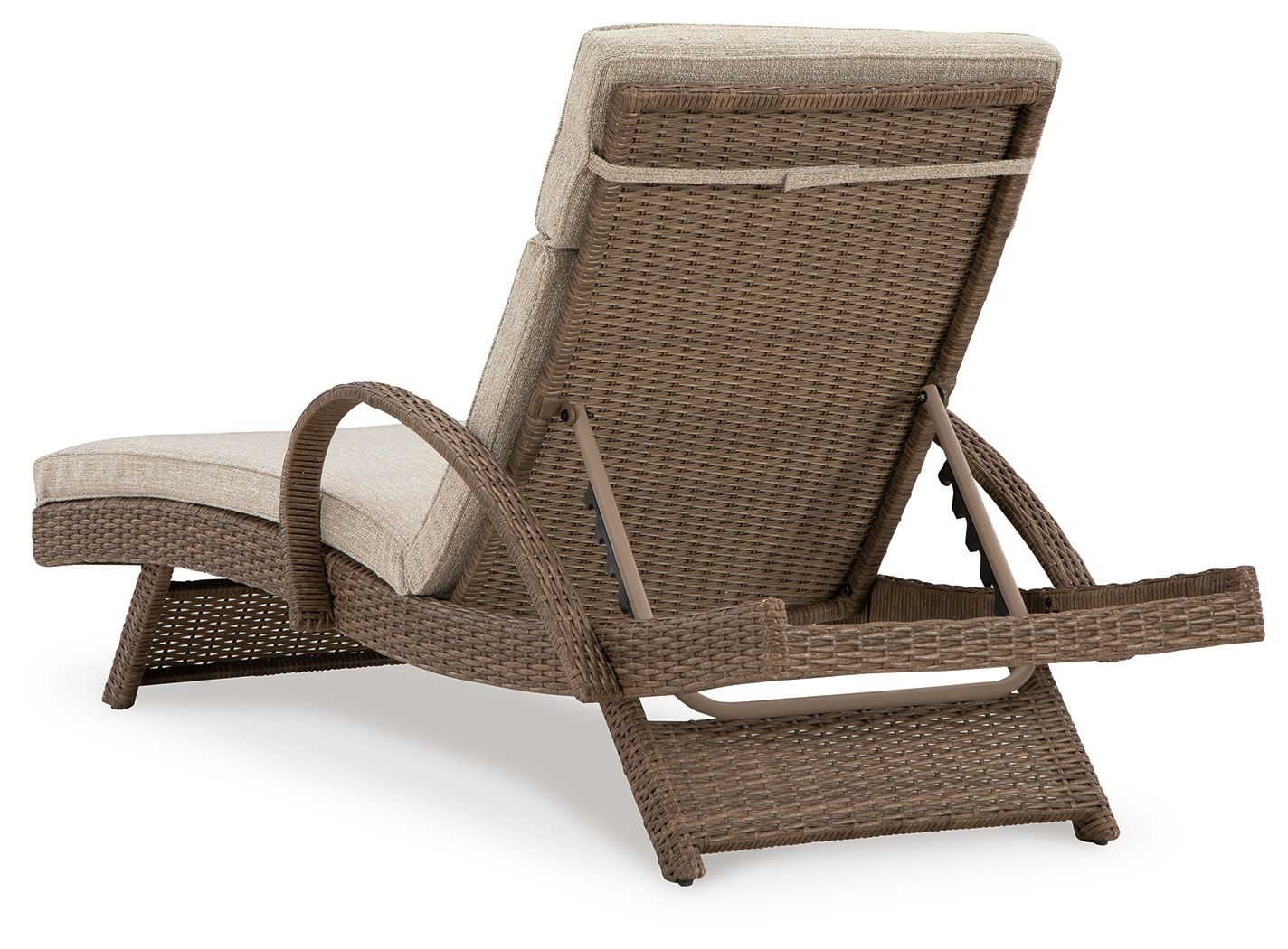 Beachcroft - Beige - Chaise Lounge With Cushion - Hornell Furniture Outlet