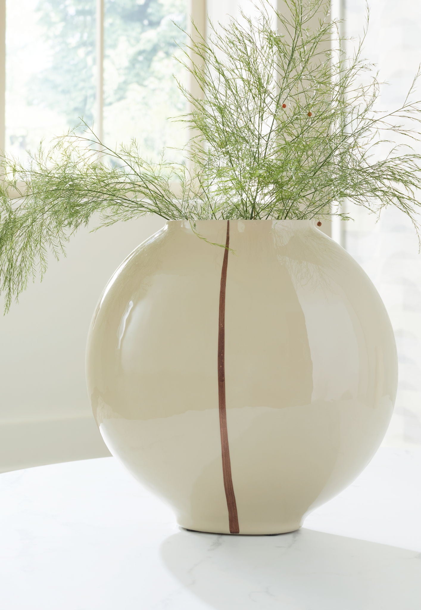 Sheabourne - Vase - Hornell Furniture Outlet