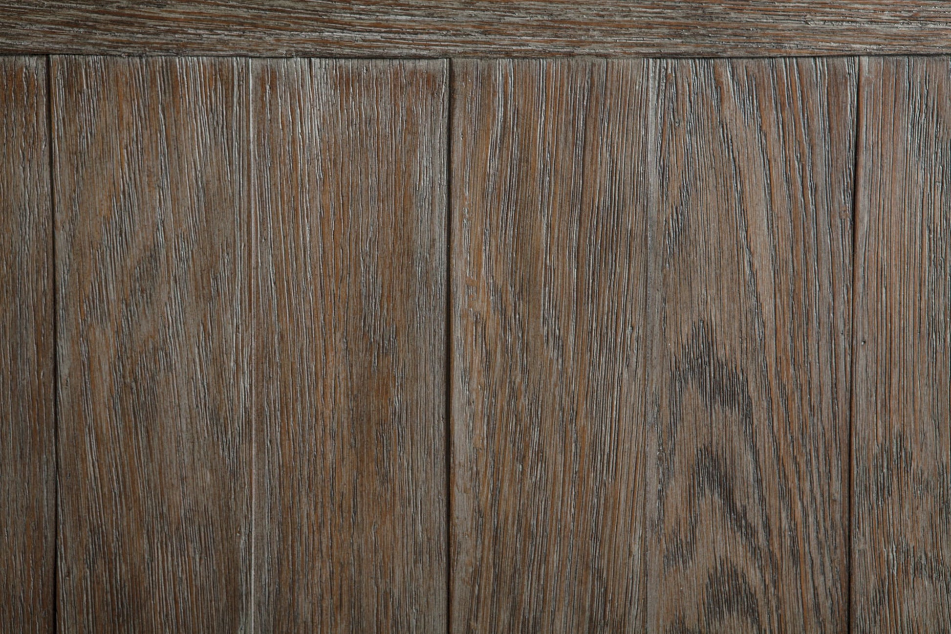 Tyler Creek - Sofa Table - Grayish Brown / Black - Hornell Furniture Outlet