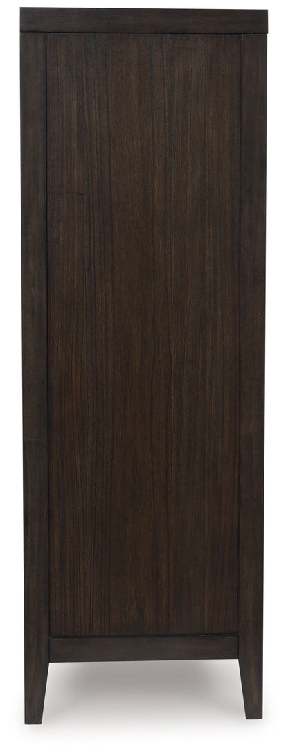 Westonfort - Five Drawer Chest - Espresso