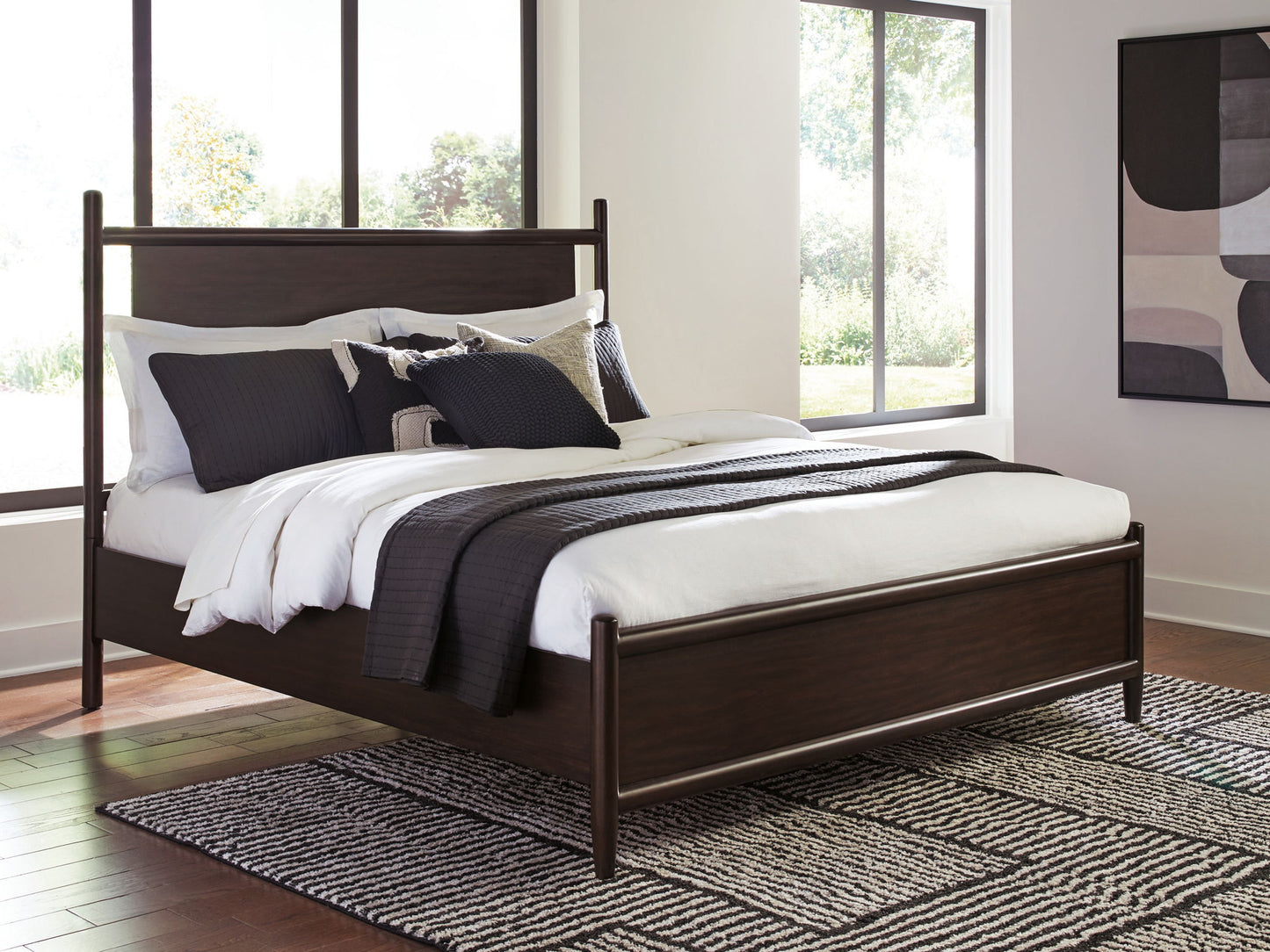 Dantenton - Panel Bed - Hornell Furniture Outlet