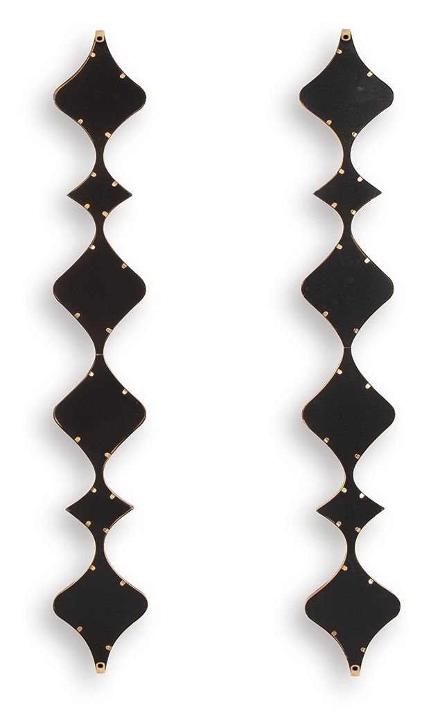 Harriswood - Gold Finish - Accent Mirror Set (Set of 2) - Hornell Furniture Outlet