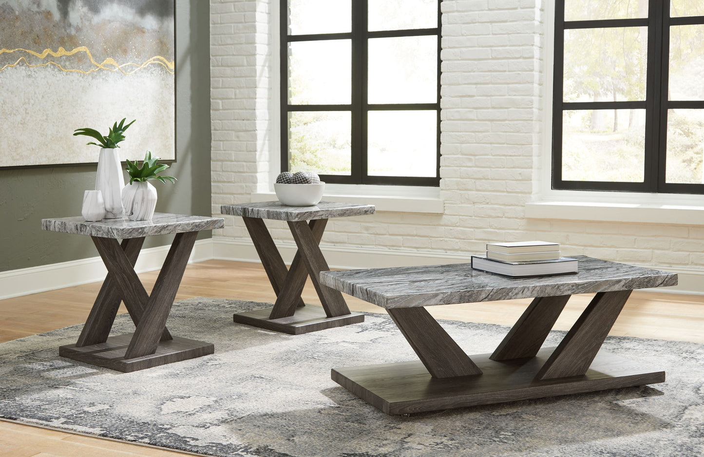 Bensonale - Brown / Gray - Occasional Table Set (Set of 3) - Hornell Furniture Outlet