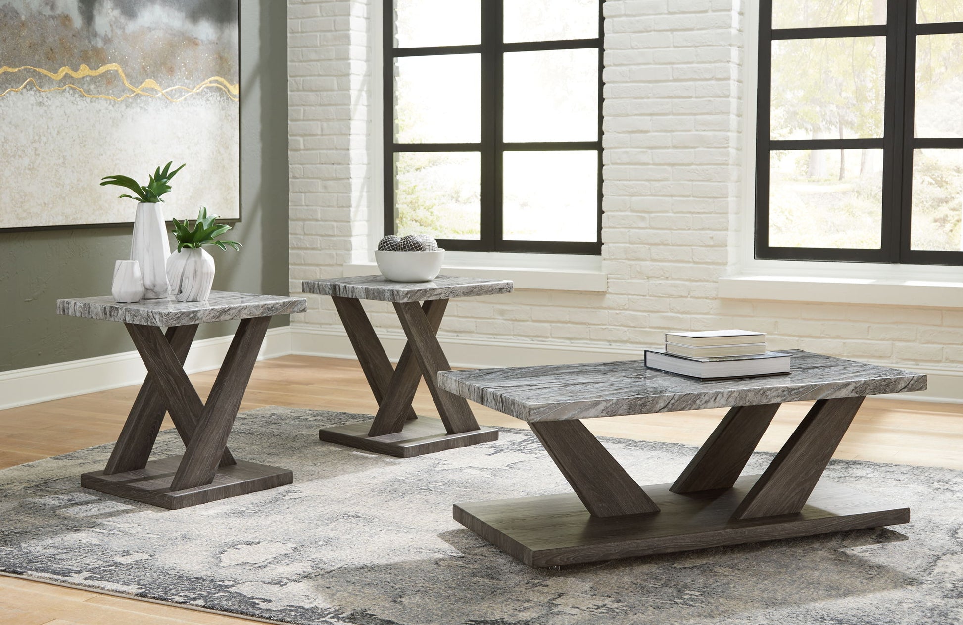 Bensonale - Brown / Gray - Occasional Table Set (Set of 3) - Hornell Furniture Outlet