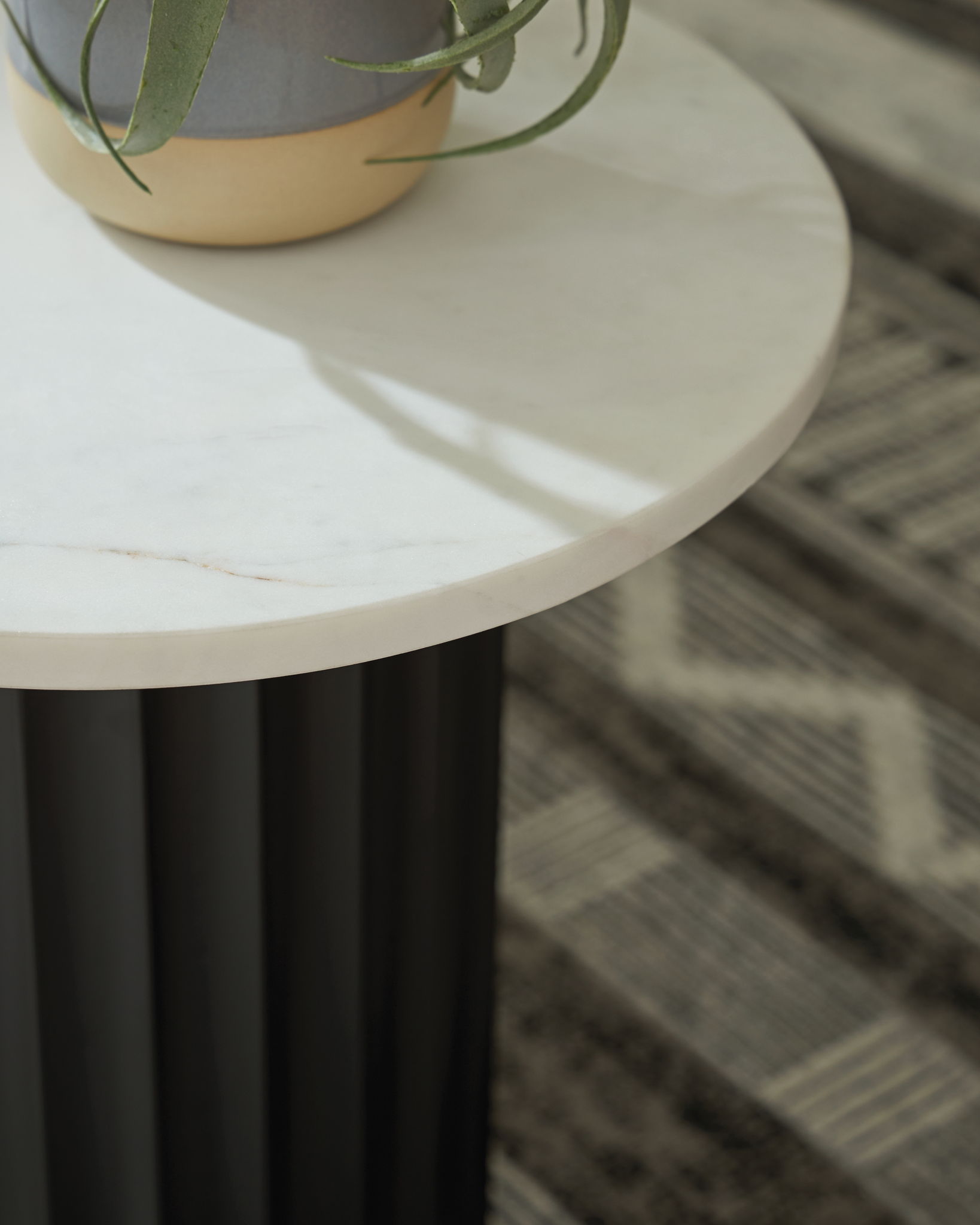 Wainstone - Black / White - Accent Table - Hornell Furniture Outlet