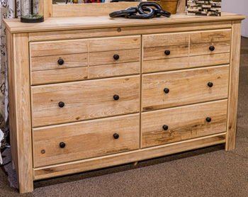 Makidern - Six Drawer Dresser - Hornell Furniture Outlet