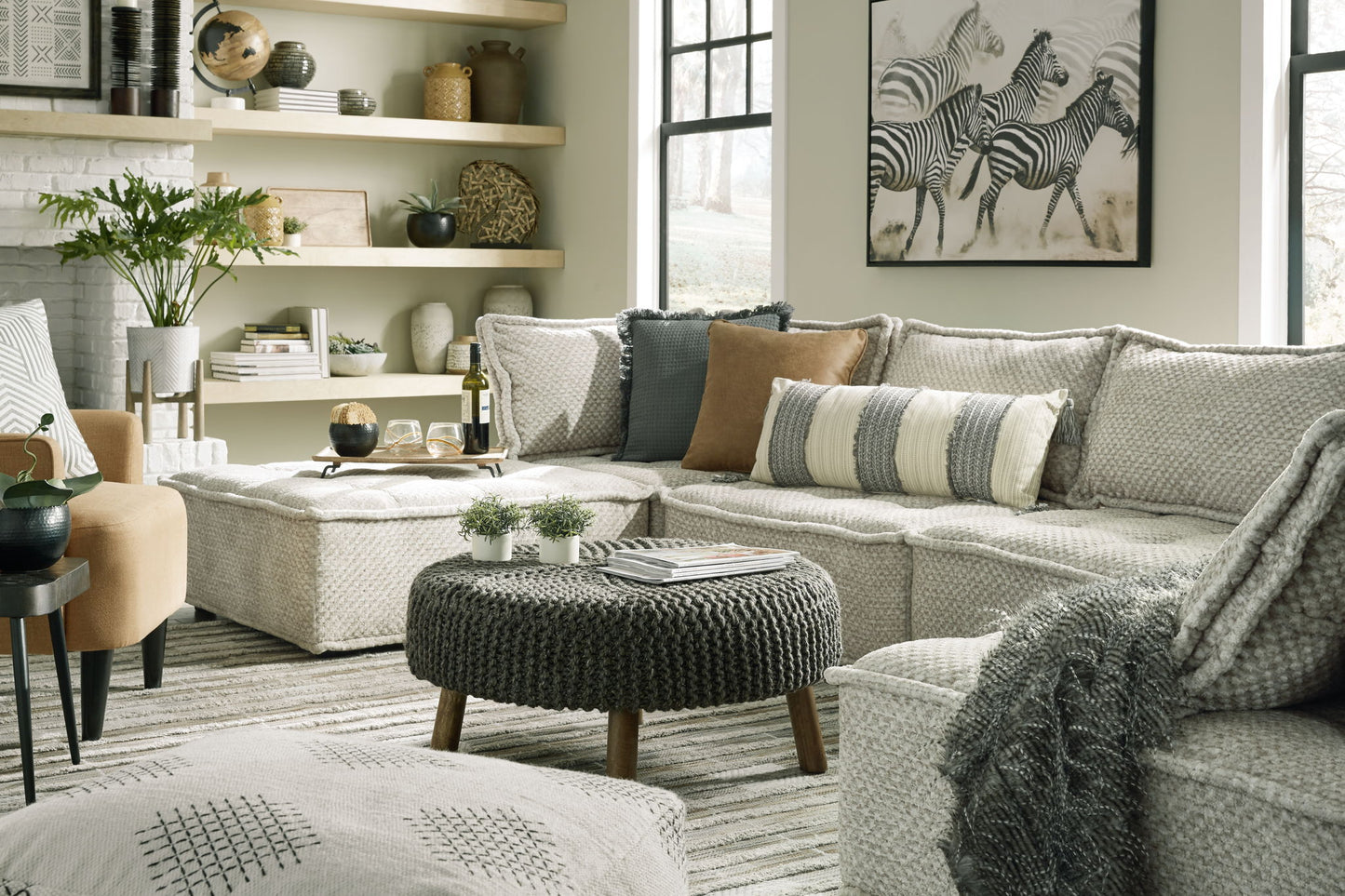 Bales - Accent Chair - Hornell Furniture Outlet