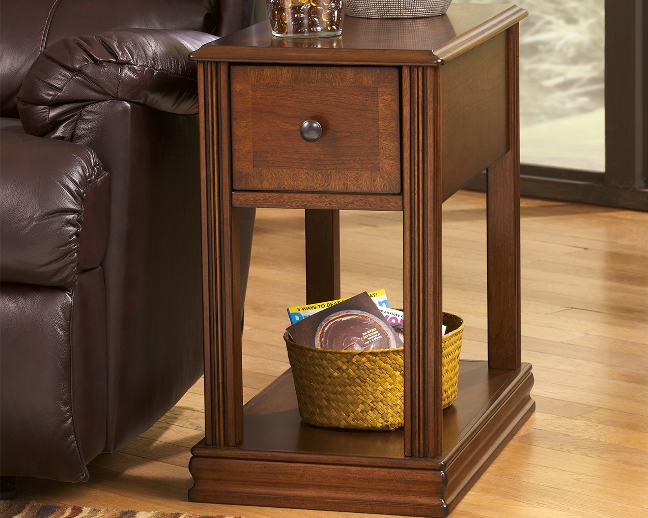 Breegin - Brown - Chair Side End Table - Removable Tray - Hornell Furniture Outlet