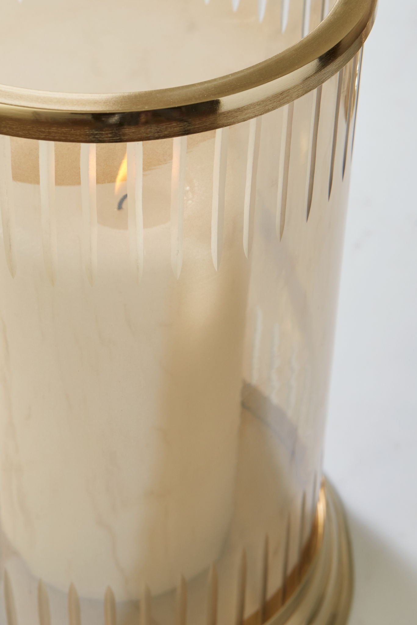 Aavinson - Candle Holder - Hornell Furniture Outlet