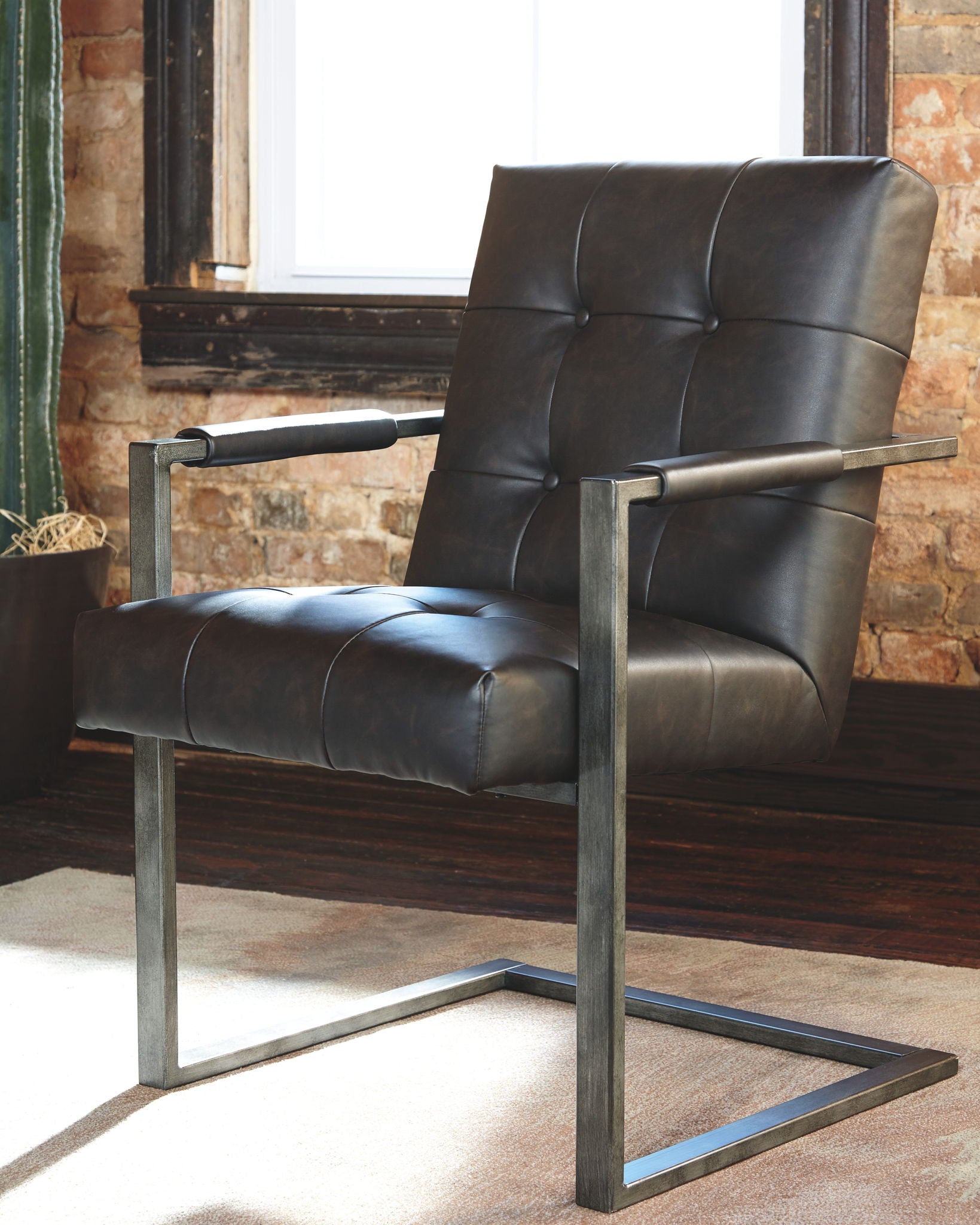 Starmore - Black - Home Office Desk Chair (Set of 2) - Hornell Furniture Outlet