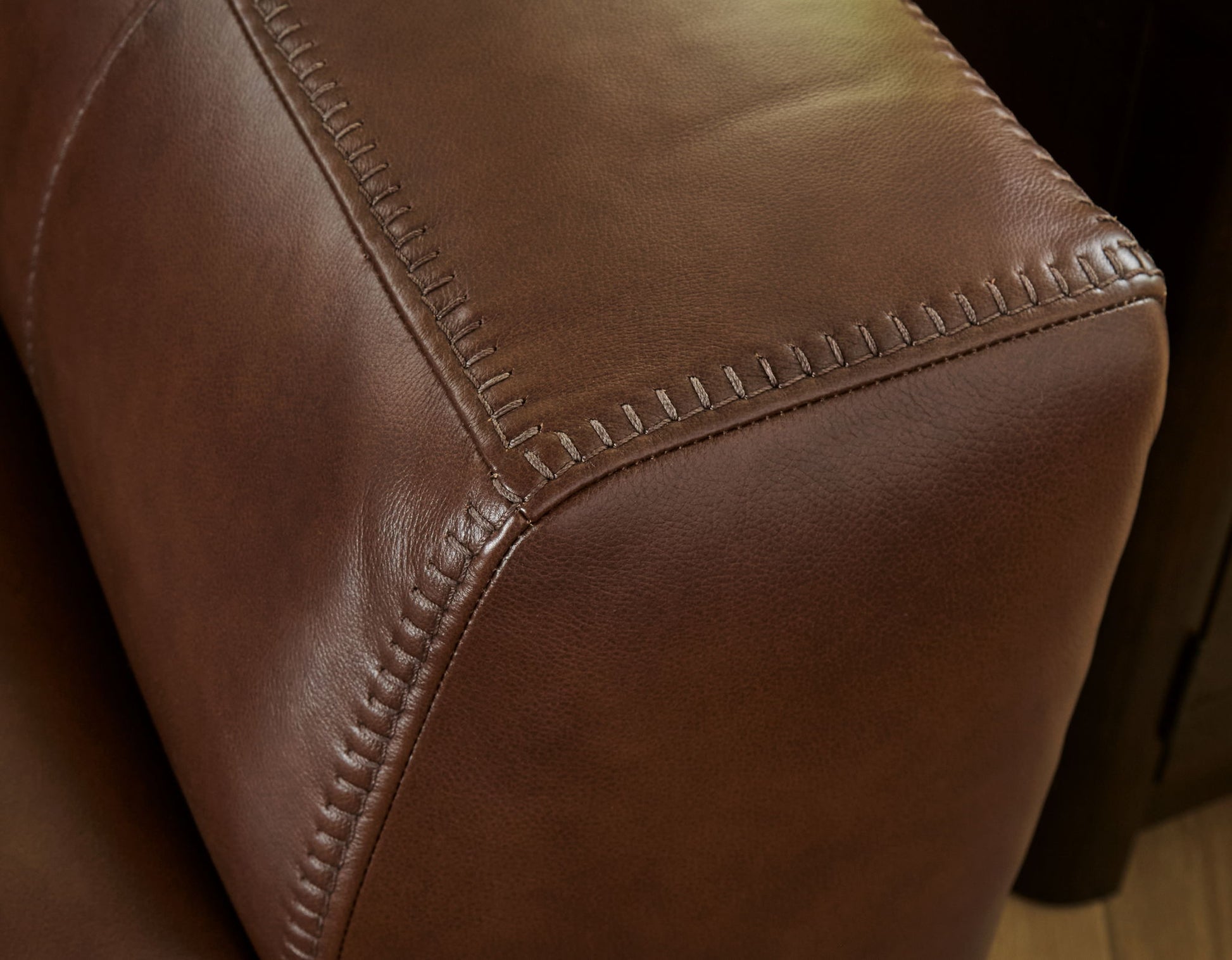 Brogliano - Loveseat - Canyon - Hornell Furniture Outlet