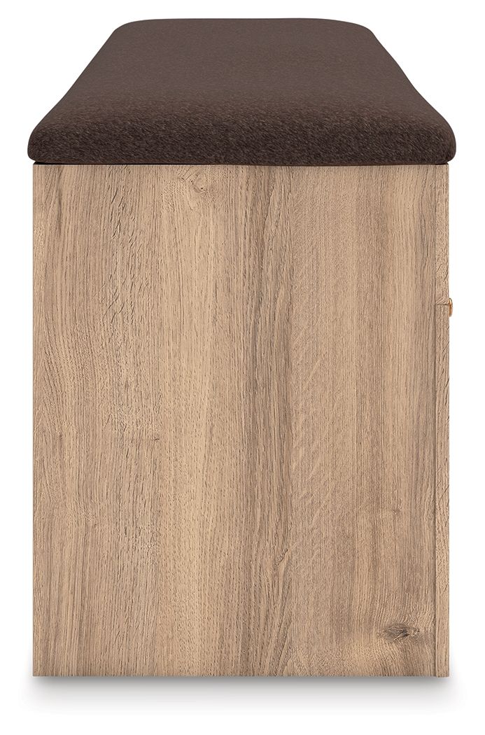 Kinlanni - Bedroom Upholstered Storage Bench - Tan / Brown - Hornell Furniture Outlet