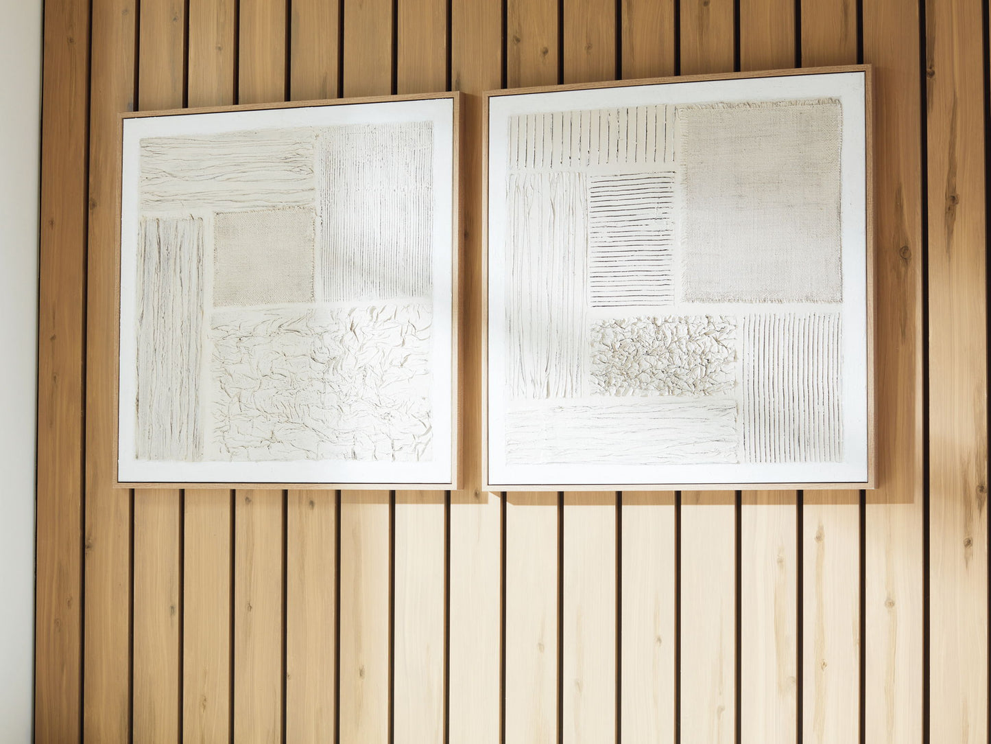 Andorfield - Wall Art Set (Set of 2) - Beige / Black / White - Hornell Furniture Outlet