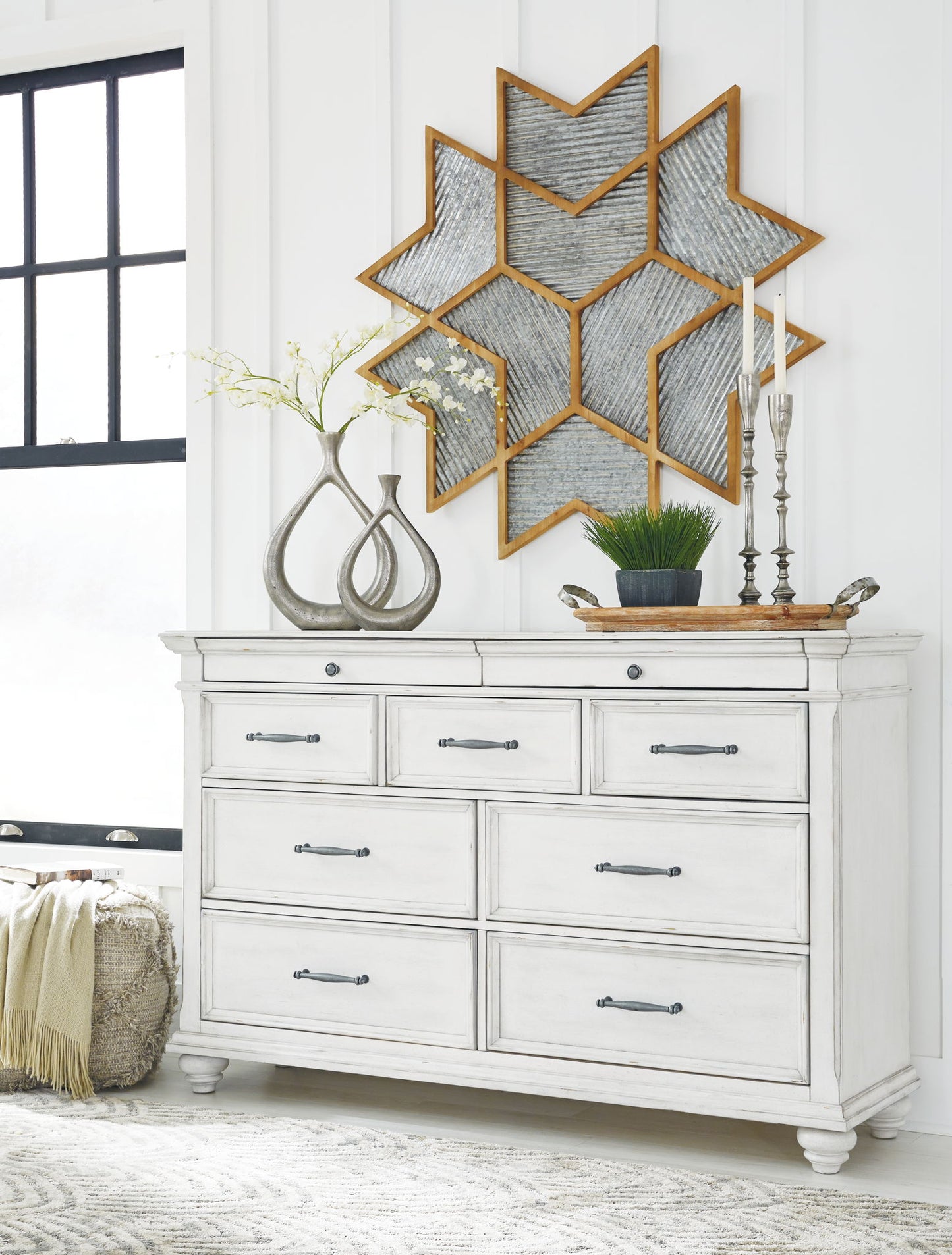 Kanwyn - Dresser, Mirror - Hornell Furniture Outlet