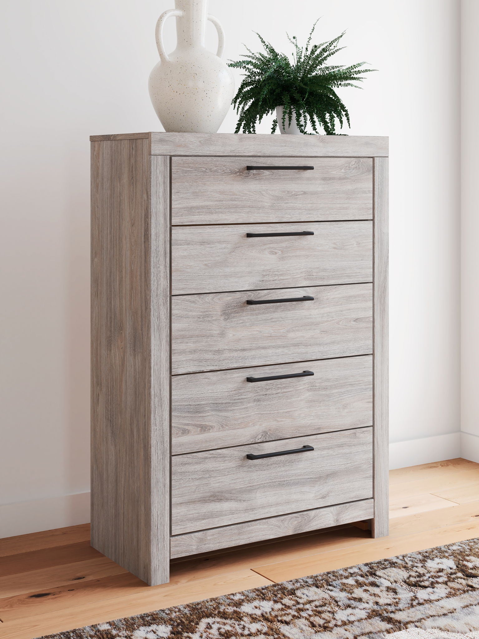 Broachmyn - Five Drawer Chest - Hornell Furniture Outlet