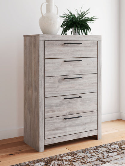 Broachmyn - Five Drawer Chest - Hornell Furniture Outlet