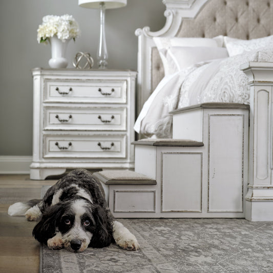 Magnolia Manor - Pet Steps - White - Hornell Furniture Outlet