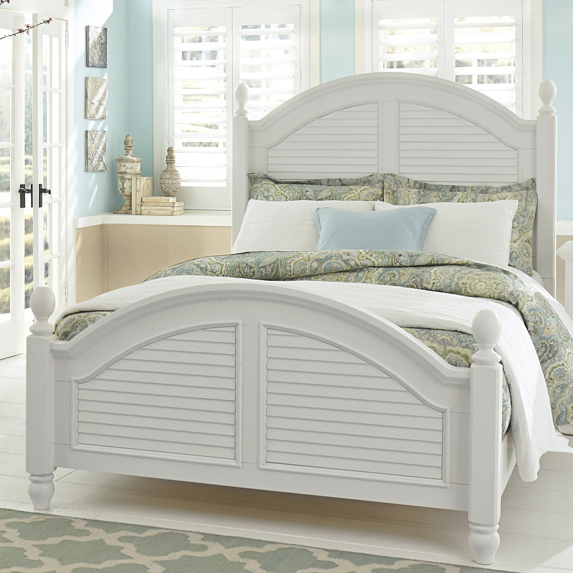 Summer House I - Poster Bed - Hornell Furniture Outlet