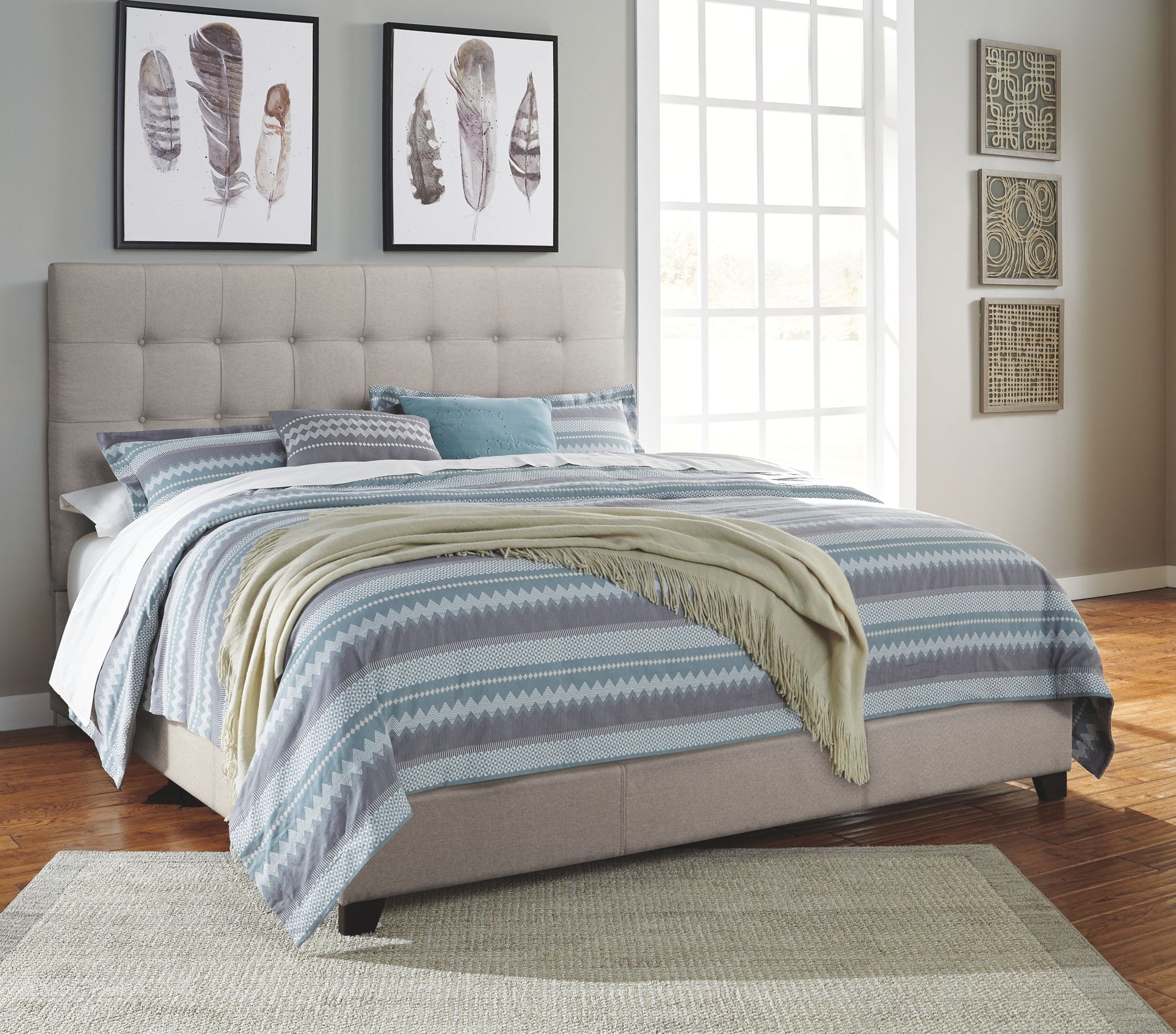 Dolante - Upholstered Bed - Hornell Furniture Outlet