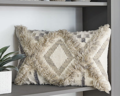 Liviah - Pillow - Hornell Furniture Outlet