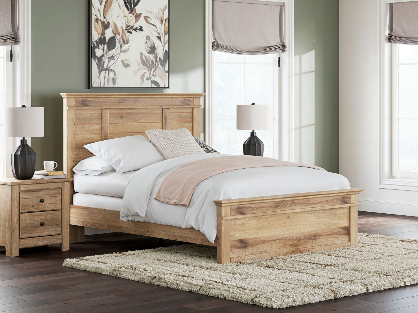 Makidern - Panel Bed - Hornell Furniture Outlet