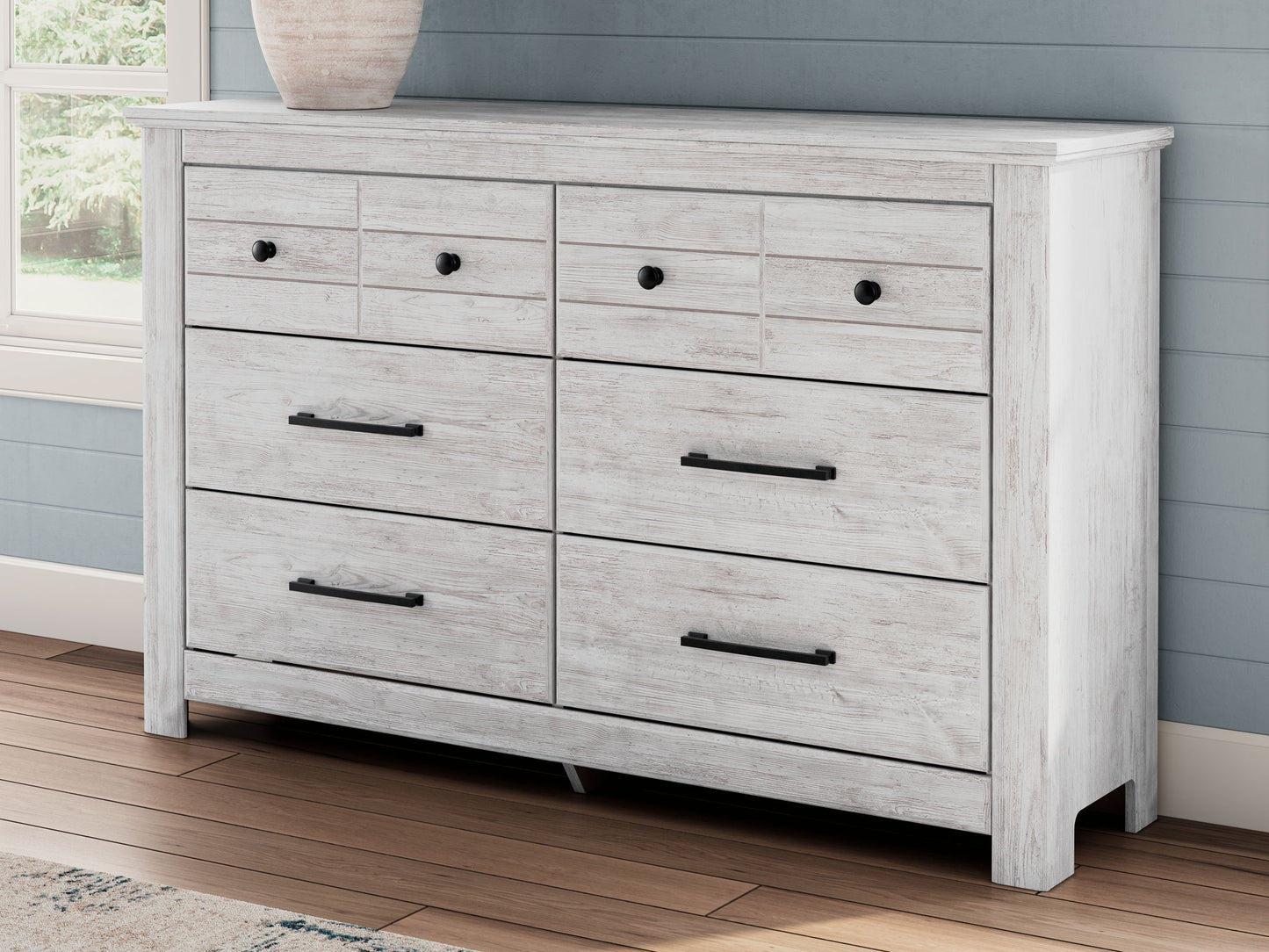 Makidern - Six Drawer Dresser - Hornell Furniture Outlet
