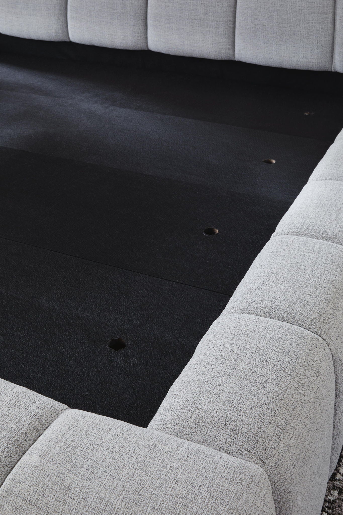 Grendusk - Upholstered Bed - Hornell Furniture Outlet