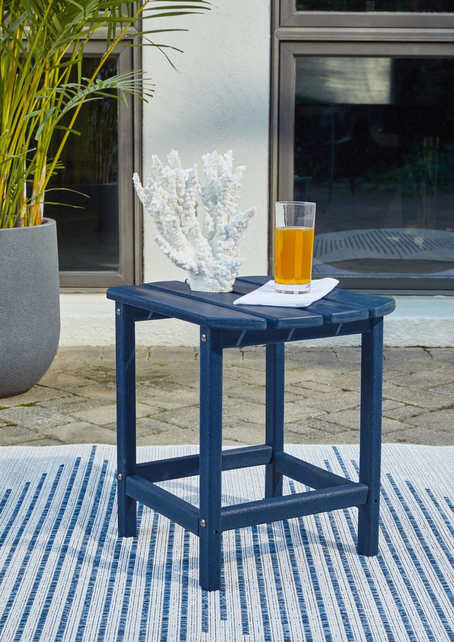 Sundown Treasure - Outdoor Conversation Set - Hornell Furniture Outlet