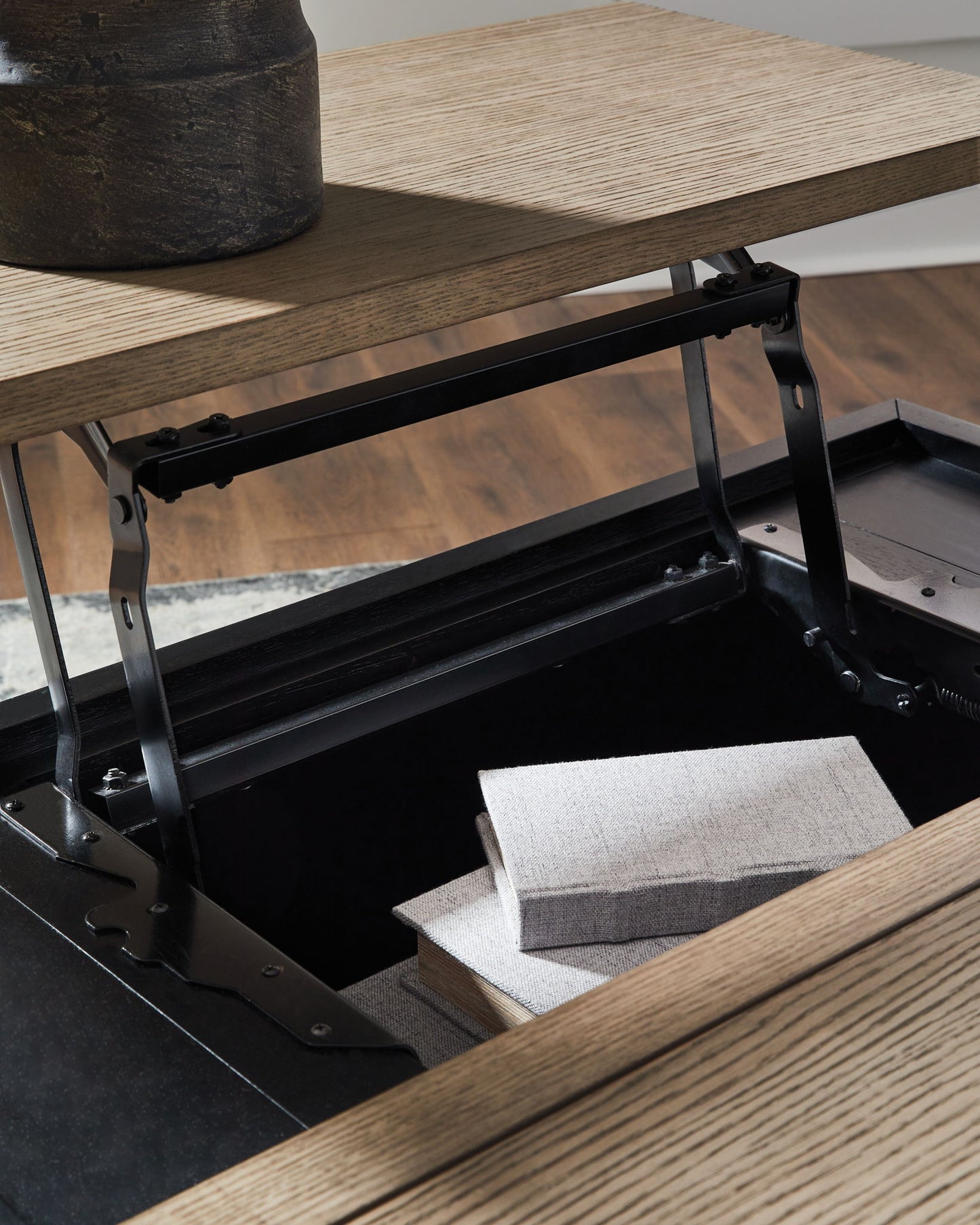 Rylandyn - Lift Top Cocktail Table - Black / Light Brown - Hornell Furniture Outlet