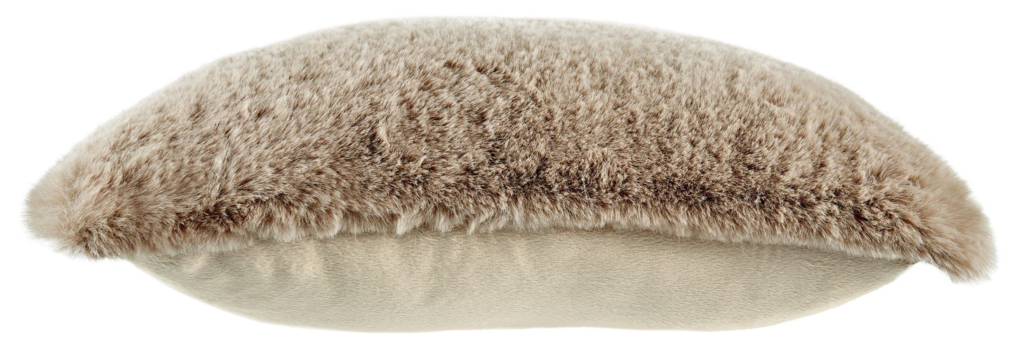 Gariland - Faux Fur Pillow - Hornell Furniture Outlet