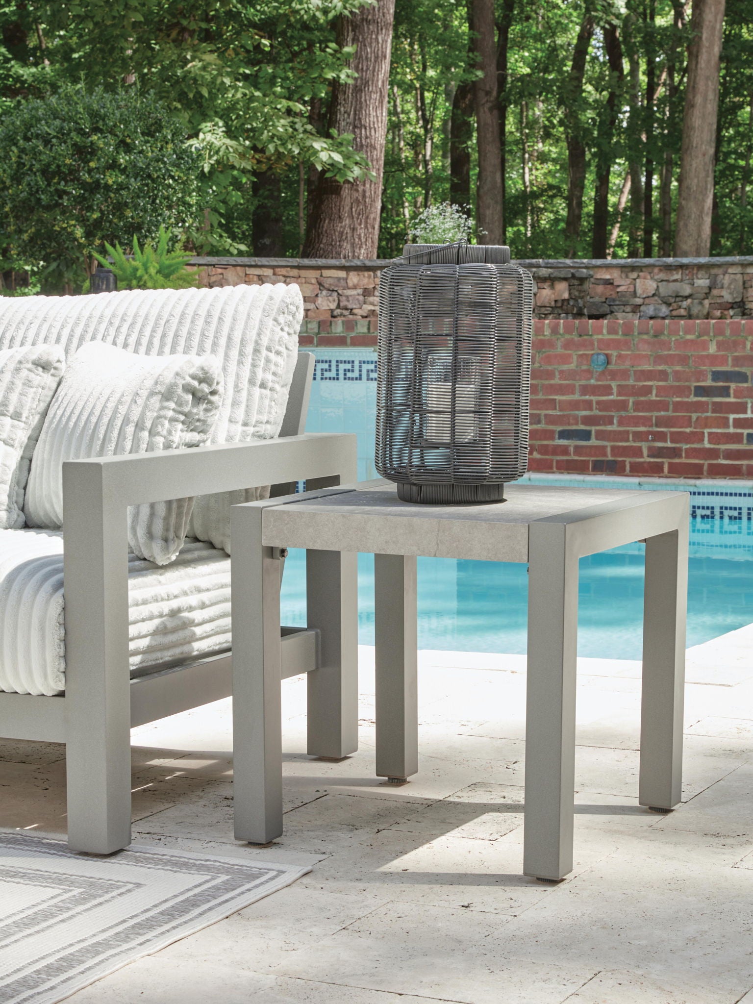 Hurley Park - Table - Hornell Furniture Outlet