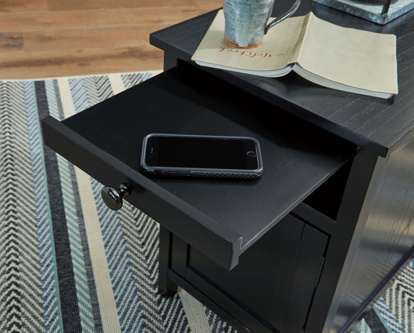 Treytown - Chair Side End Table - Hornell Furniture Outlet