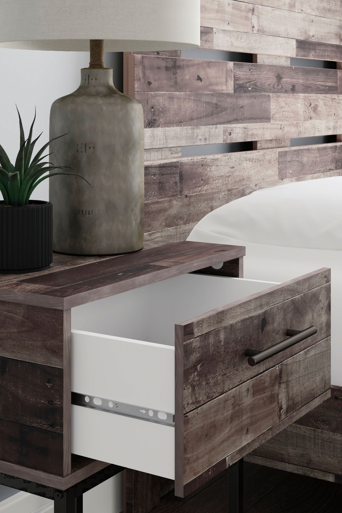 Neilsville - Black / Gray - One Drawer Night Stand - Hornell Furniture Outlet