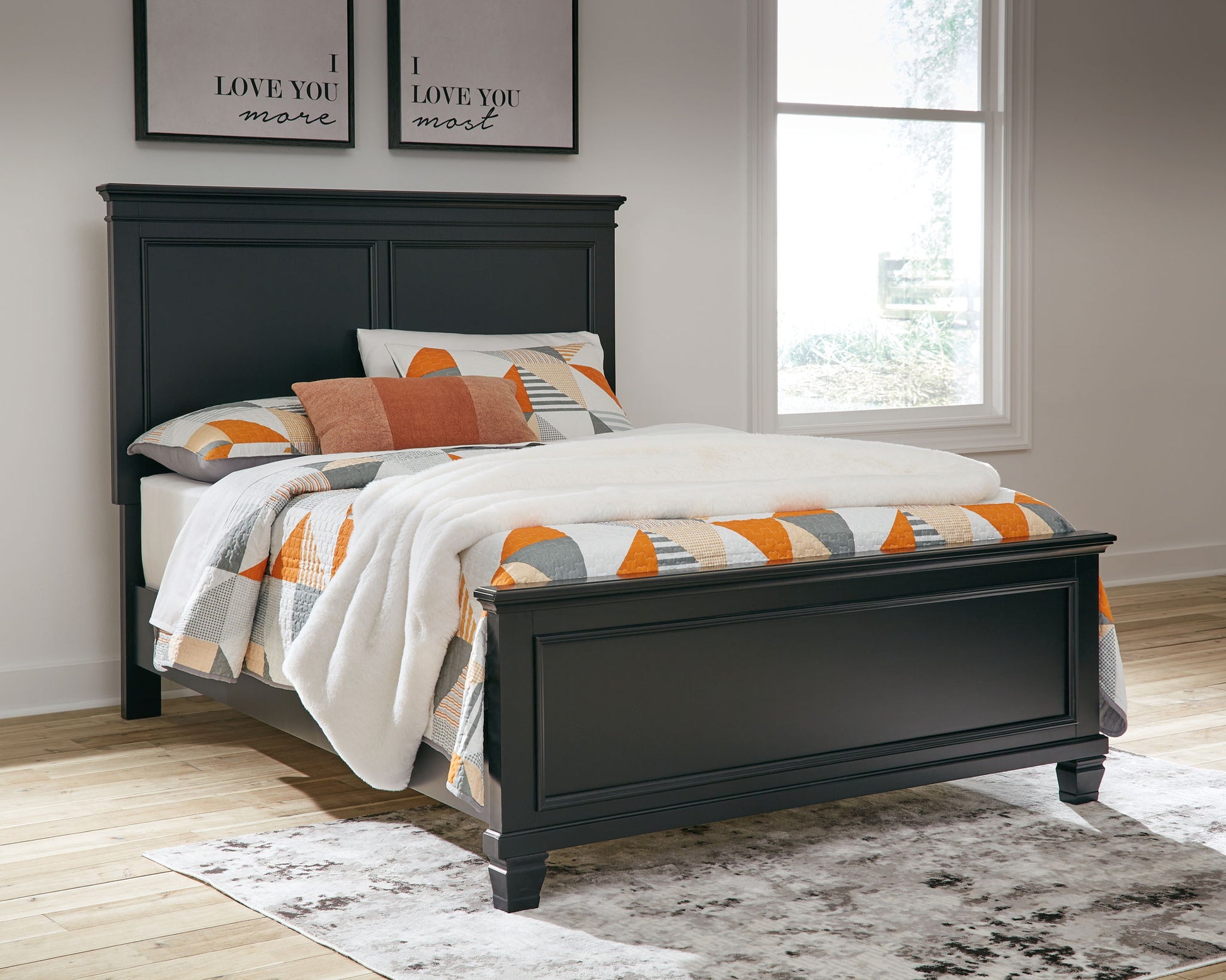 Lanolee - Panel Bed - Hornell Furniture Outlet