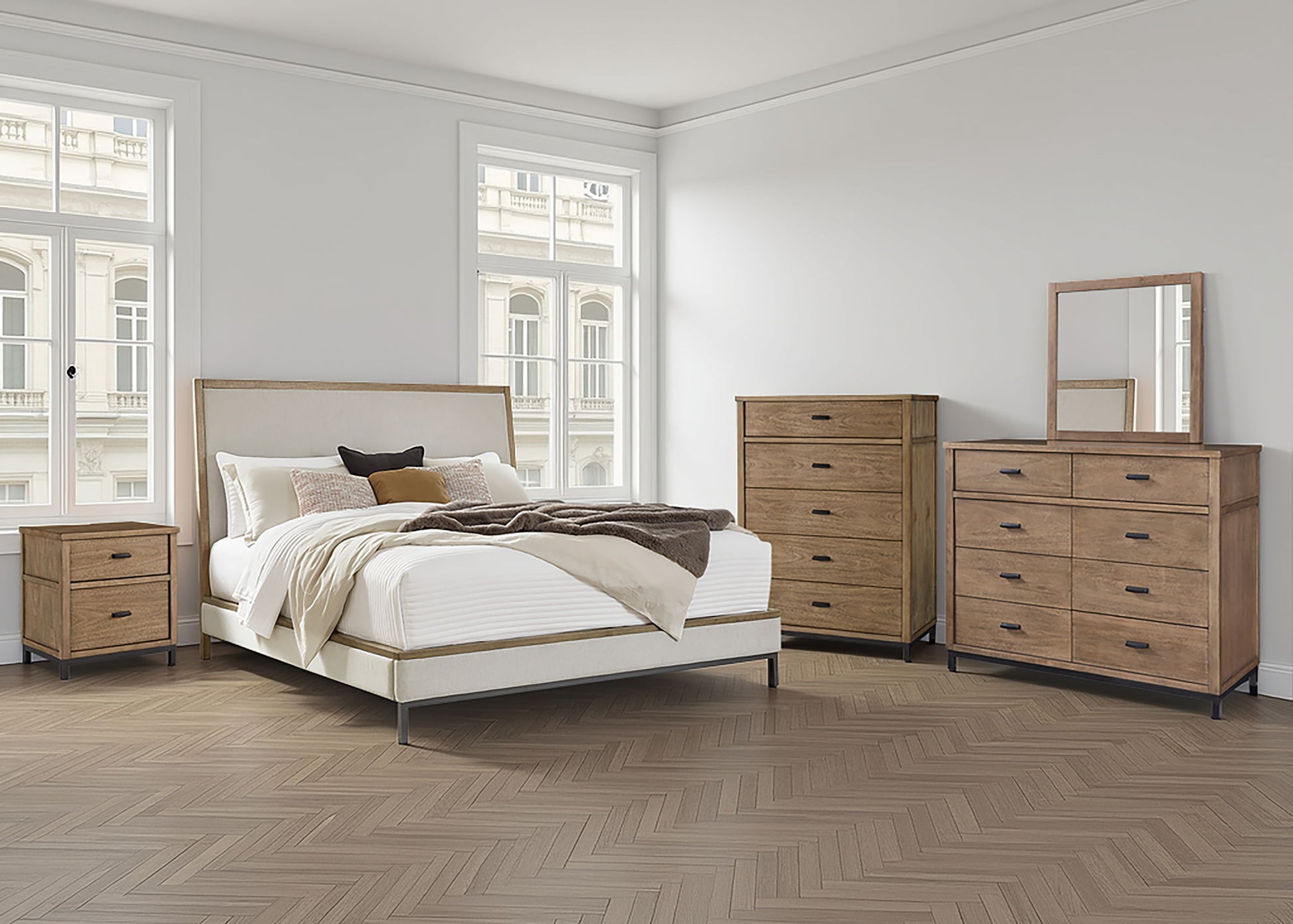Tomtyn - Upholstered Bed - Hornell Furniture Outlet