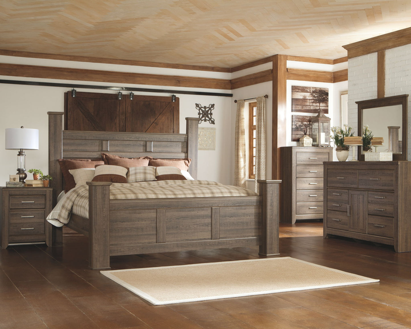 Juararo - Dresser - Hornell Furniture Outlet