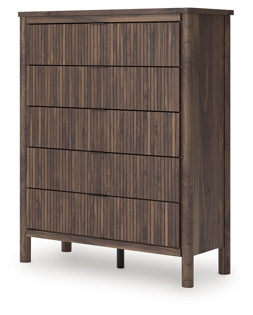 Pamytta - Brown - Five Drawer Wide Chest - Hornell Furniture Outlet